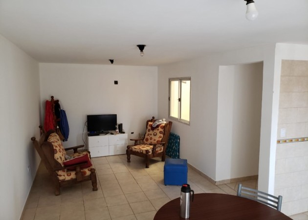 CASA CON SALON COMERCIAL - CIPOLLETTI - VENDE PROPIEDADES MG8