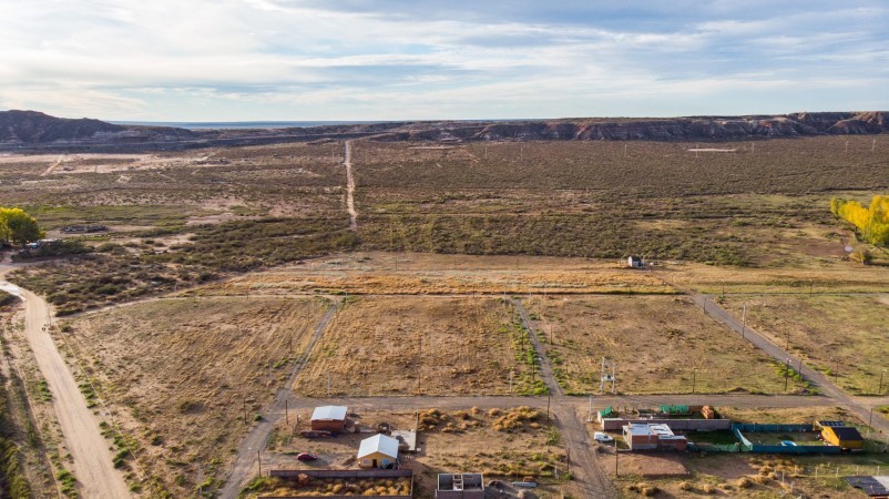 LOTE EN PLOTTIER-  LOTEO EL GAUCHITO -  VENDE PROPIEDADES MG8