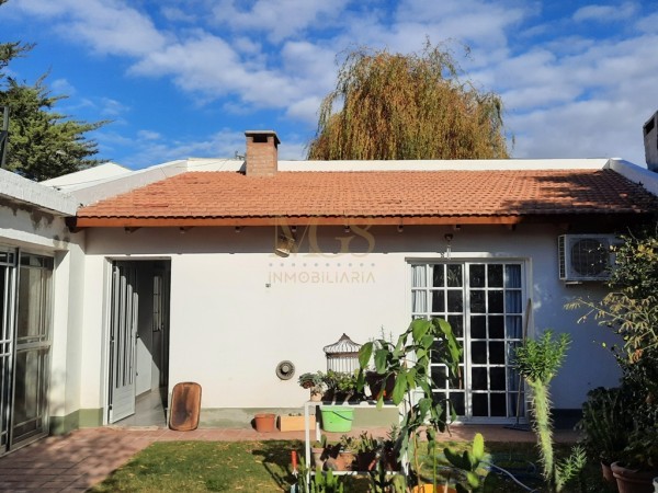 CASA BARRIO CARNAGHI- NEUQUEN